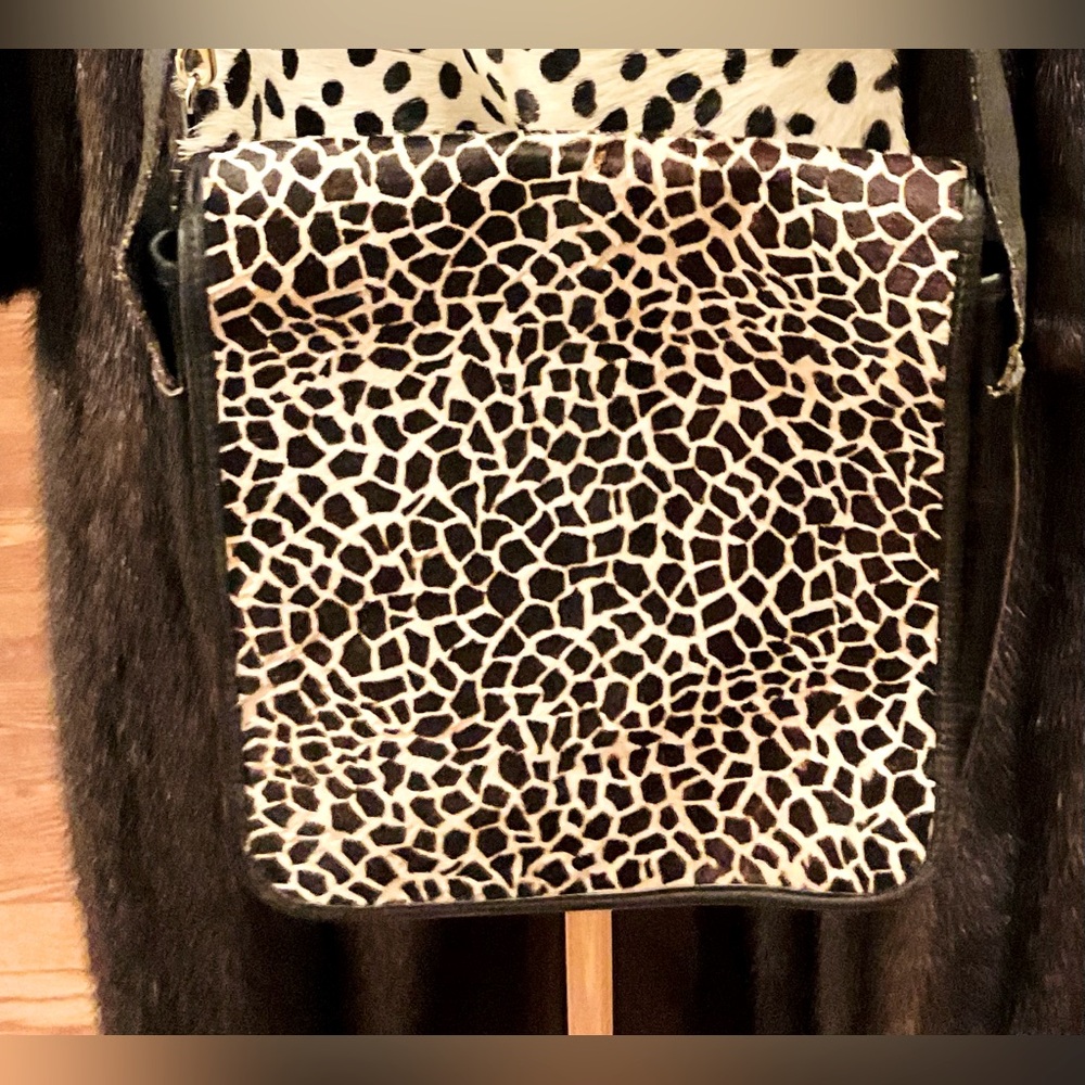 Authentic GIRAFFE FUR Crossbody!